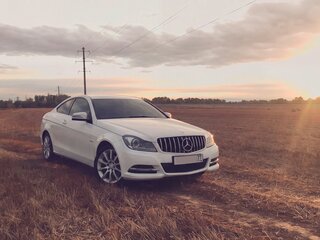 2011 Mercedes-Benz C-Класс 250 III (W204) Рестайлинг, белый, 1250000 рублей, вид 1