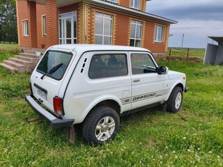 2014 Lada (ВАЗ) 2121 (4x4) I Рестайлинг, белый, 490000 рублей, вид 5