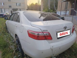 2010 Toyota Camry VI (XV40) Рестайлинг, белый, 680000 рублей, вид 4