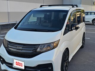 2015 Honda Stepwgn V, белый, 1695000 рублей, вид 2