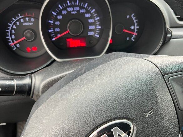 2014 Kia Rio III, чёрный, 770000 рублей - вид 8