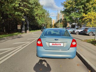 2010 Ford Focus II Рестайлинг, серый, 530000 рублей, вид 4