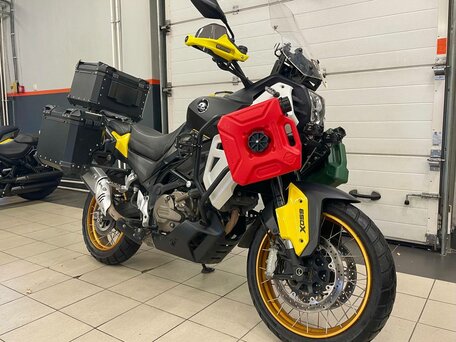 2025 QJMotor SVT 650 X, чёрный, 599000 рублей, вид 4