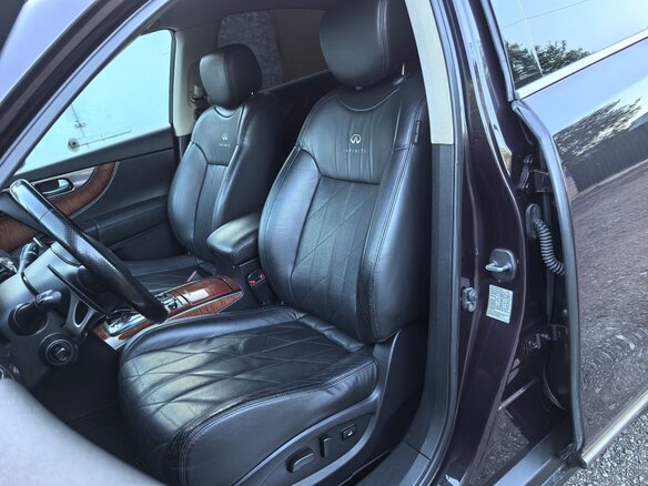 2010 Infiniti FX37 II (S51), коричневый, 1990000 рублей - вид 21
