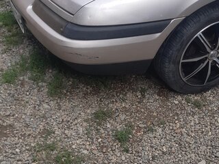 1992 Mazda 323 IV (BG), золотистый, 190000 рублей, вид 2