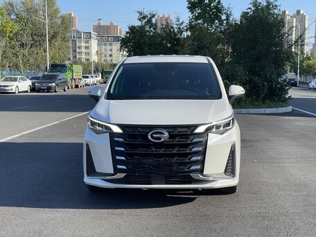 2022 GAC Trumpchi M6 Pro, белый, 1800000 рублей, вид 2