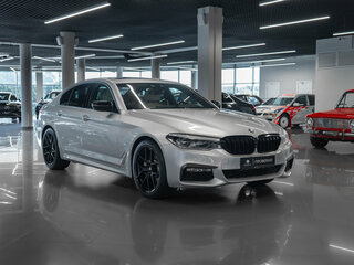 2018 BMW 5 серии 530i VII (G30/G31/G38), серый, 3090000 рублей, вид 2