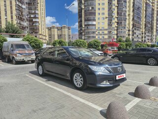 2013 Toyota Camry VII (XV50), серый, 1440000 рублей, вид 2