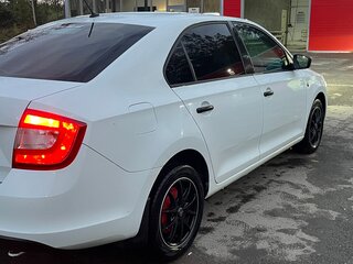 2016 Skoda Rapid I, белый, 700000 рублей, вид 3