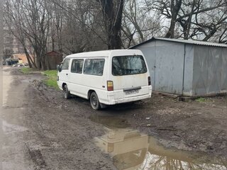 1991 Hyundai Grace, белый, 150000 рублей, вид 3