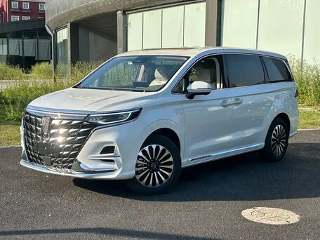 Roewe iMAX8 I Рестайлинг