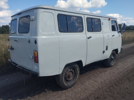 2018 УАЗ 3741, серый, 520000 рублей, вид 2