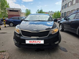 2017 Kia Rio III Рестайлинг, чёрный, 1135000 рублей, вид 3