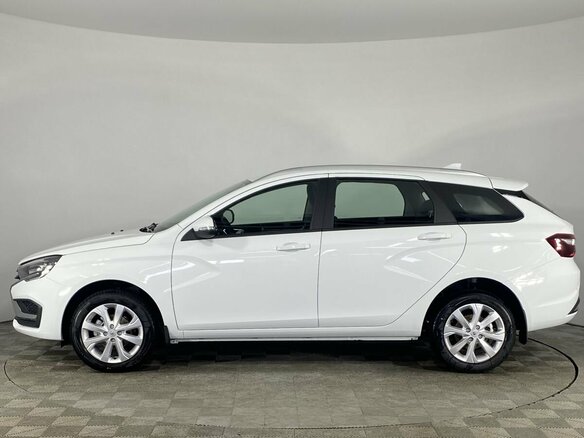 2026 Lada (ВАЗ) Vesta SW I Рестайлинг (NG), белый - вид 1