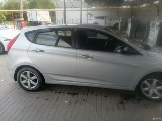 2011 Hyundai Solaris I, серый, 460000 рублей, вид 5