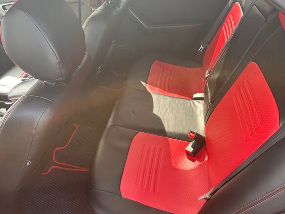 2010 Kia Cerato 5-speed II, красный, 830000 рублей - вид 15