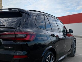 2022 BMW X5 40i IV (G05/G18), чёрный, 8690000 рублей, вид 4