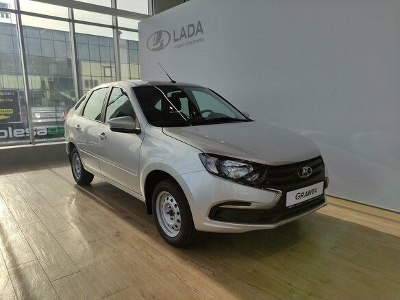 2026 Lada (ВАЗ) Granta I Рестайлинг, белый, 1037000 рублей - вид 2