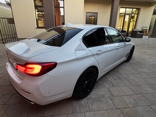2022 BMW 5 серии 530i VII (G30/G31/G38) Рестайлинг, белый, 5130000 рублей, вид 4