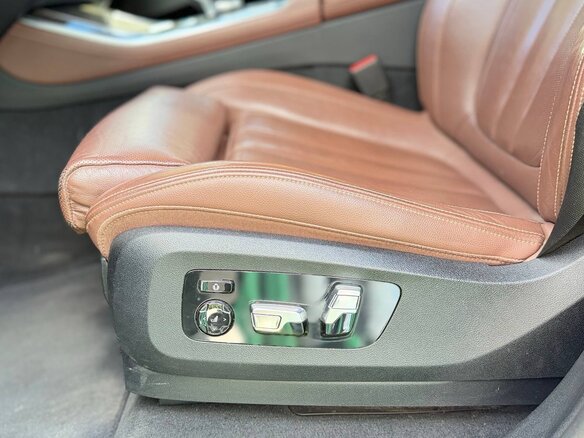 2019 BMW X5 40i IV (G05/G18), белый - вид 10