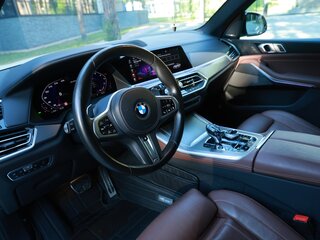 2020 BMW X5 40i IV (G05/G18), белый, 8900000 рублей, вид 5