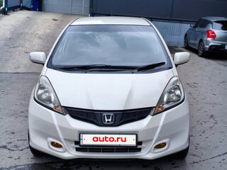 2011 Honda Fit II, белый, 600000 рублей, вид 4