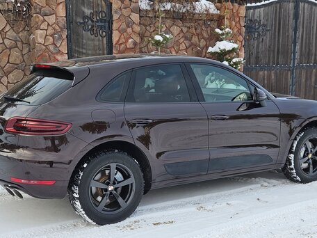 2018 Porsche Macan S Diesel I, коричневый, 5000000 рублей, вид 3