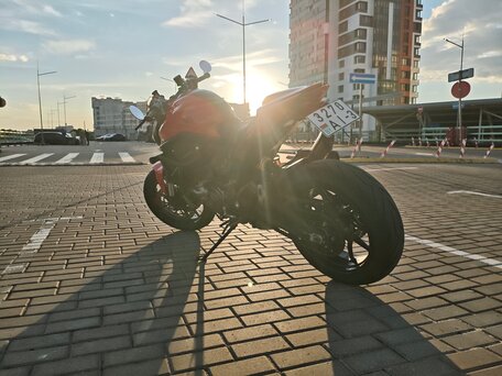 2021 Ducati Monster 937, красный, 932000 рублей, вид 3