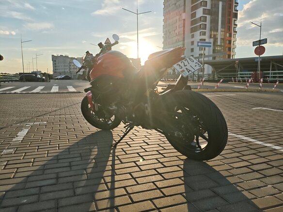 2021 Ducati Monster 937, красный, 932000 рублей - вид 2