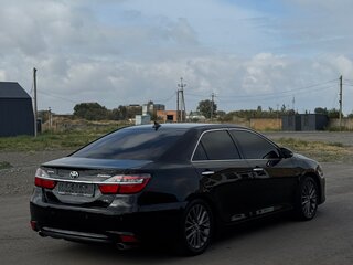 2014 Toyota Camry VII (XV50), чёрный, 1690000 рублей, вид 4
