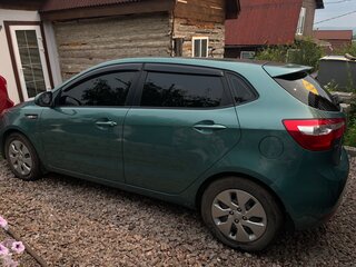 2012 Kia Rio III, зелёный, 850000 рублей, вид 3