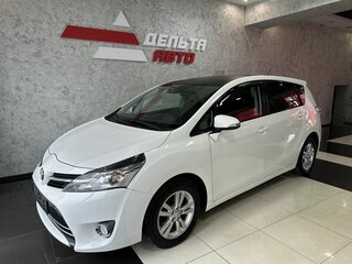Toyota Verso I Рестайлинг