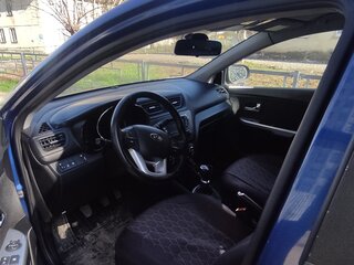 2012 Kia Rio 5-speed III, синий, 750000 рублей, вид 5