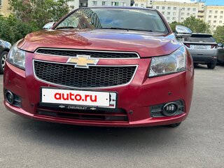 2011 Chevrolet Cruze I, красный, 595000 рублей, вид 3