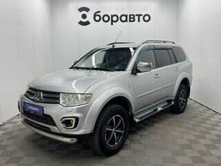 2015 Mitsubishi Pajero Sport II Рестайлинг, серебристый, 2180000 рублей, вид 1