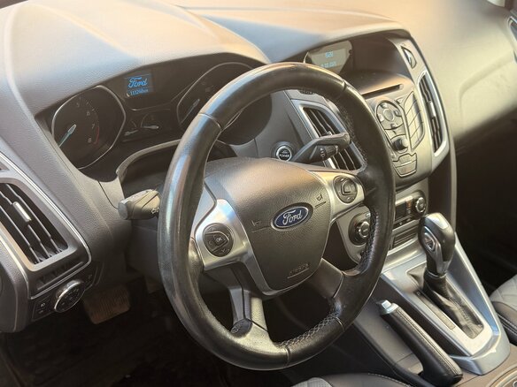 2012 Ford Focus III, серый, 900000 рублей - вид 5