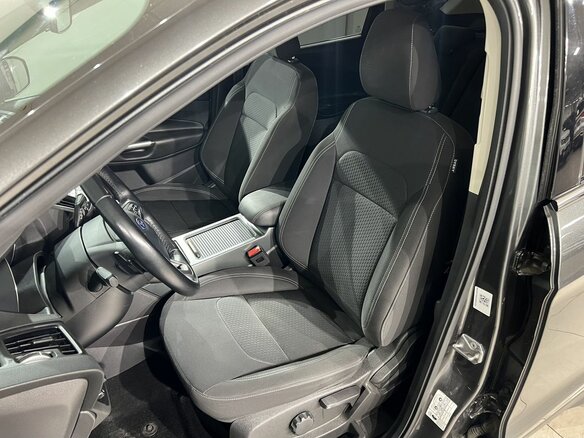2018 Ford Kuga II Рестайлинг, серый - вид 14