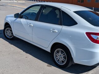 2024 Lada (ВАЗ) Granta I Рестайлинг, белый, 800000 рублей, вид 3