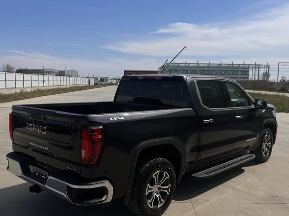 2025 GMC Sierra Crew Cab IV Рестайлинг, чёрный, 5900000 рублей - вид 7