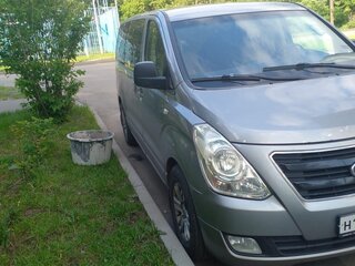 2016 Hyundai H-1 II Рестайлинг, серебристый, 1730000 рублей, вид 2