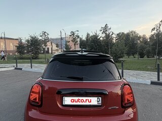 2021 Mini Hatch JCW III (F55/F56) Рестайлинг 2, красный, 3900000 рублей, вид 5