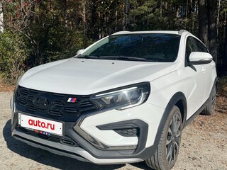 2024 Lada (ВАЗ) Vesta SW Cross I Рестайлинг (NG), белый, 1650000 рублей, вид 4