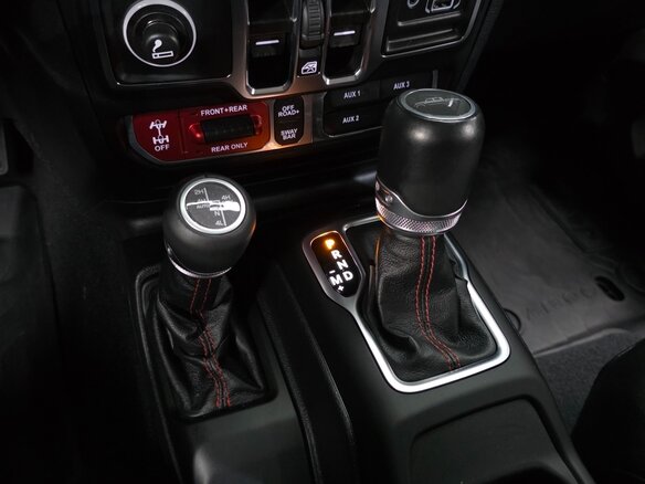 2022 Jeep Gladiator II (JT), красный, 5990005 рублей - вид 7