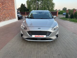 2018 Ford Focus IV, серебристый, 1380000 рублей, вид 3