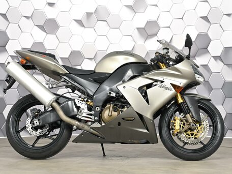 2005 Kawasaki ZX-10R Ninja, серый, 699000 рублей, вид 3
