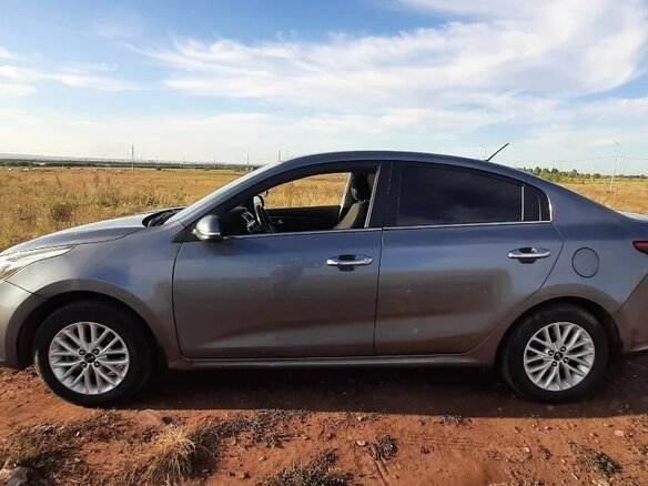 2017 Kia Rio IV, серый, 1299000 рублей - вид 9