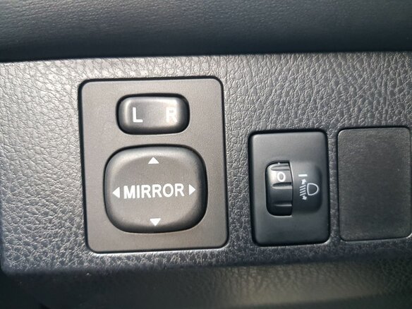 2016 Toyota RAV4 IV (XA40) Рестайлинг, чёрный, 1849000 рублей - вид 12