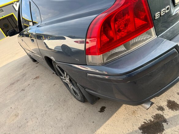2005 Volvo S60 I Рестайлинг, синий, 400000 рублей - вид 9