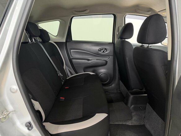 2020 Nissan Note e-Power II Рестайлинг, серебристый, 1300000 рублей - вид 30