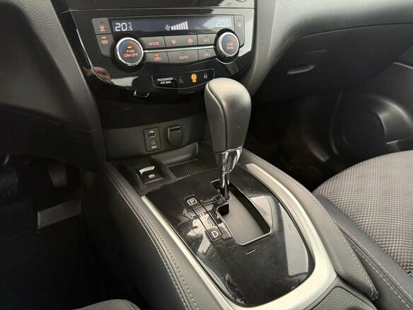 2016 Nissan Qashqai II, красный - вид 20